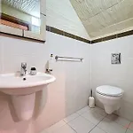 Pet-friendly Gozo Haven With Pool Vila