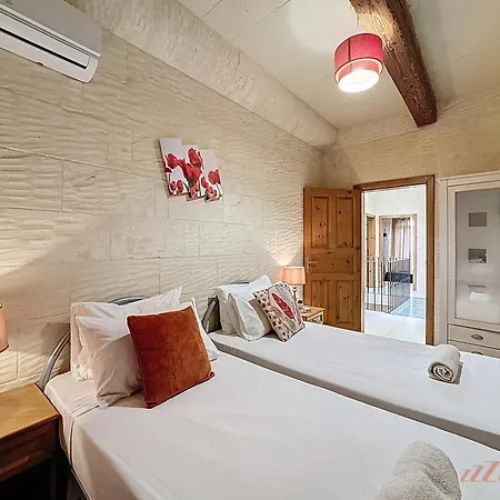 Villa Mia - Your Gozo Haven With Pool *