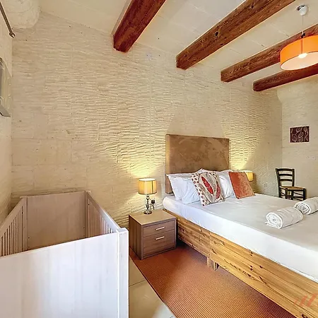 Mia - Your Gozo Haven With Pool Villa *