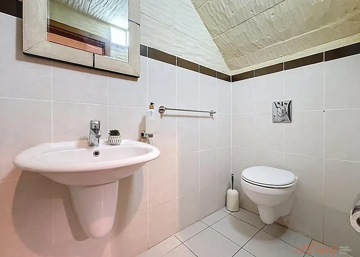 Pet-friendly Gozo Haven With Pool Βίλα