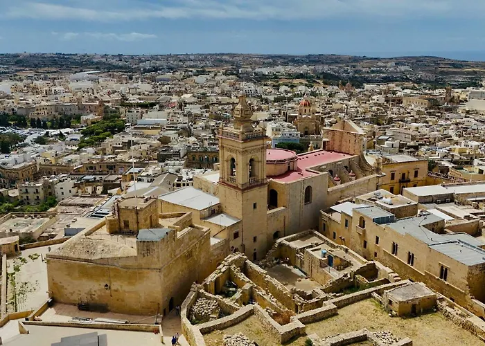 Pet-friendly Gozo Haven With Pool Βίλα *